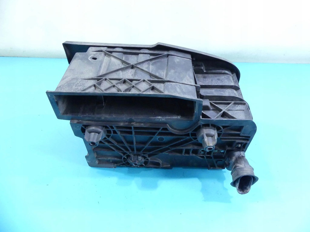 фото №3, Основание аккумулятор renault laguna iii 2.0 dci