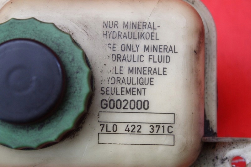 Бачок усилителя vw touareg 1 i 2.5 tdi 06r в Украине