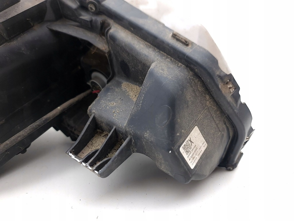 фото №14, Nissan leaf ii ze1 2018 левая сторона лампа передняя