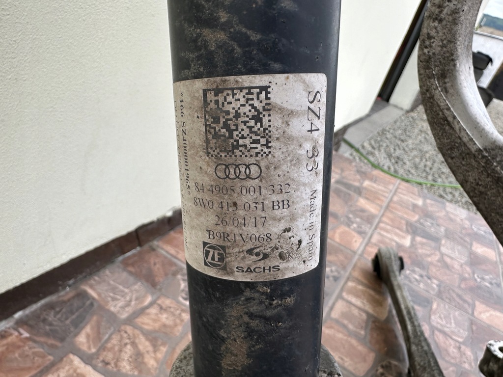 фото №9, Audi a4 b9 поворотний кулак права перед важелі амортизатор mcperson 8w0407242f