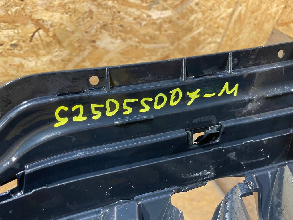 фото №10, Skoda scala 19- решітка радіатора решітка радіатора решітка середня бампера перед