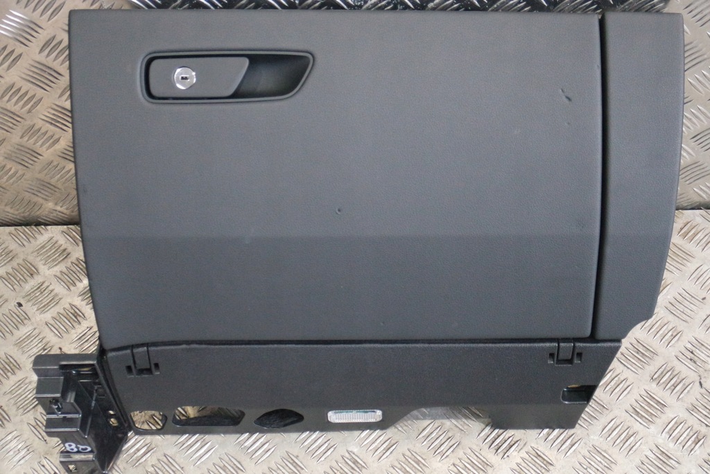 фото №1, Audi q8 бардачок пасажира 24a