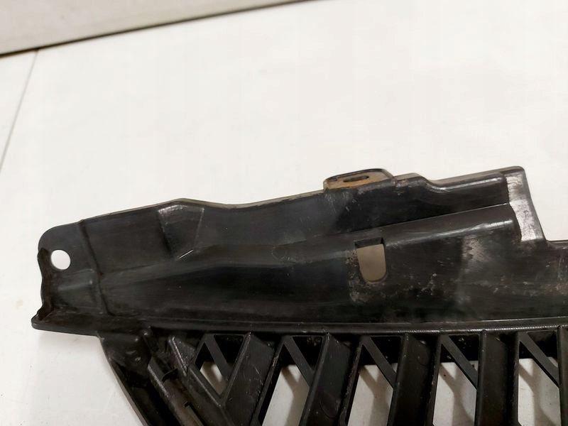 фото №8, Mitsubishi grandis решётка заглушка бампера левый перед левая передняя