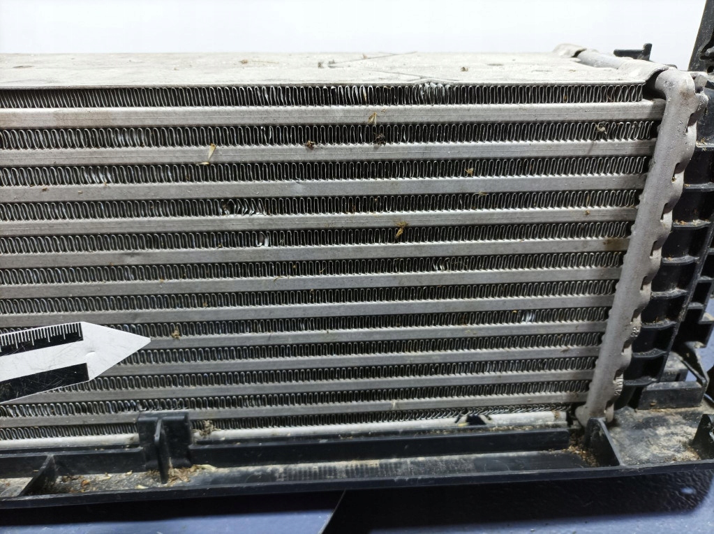 Bmw x5 g05 3.0d 340 km радиатор воздуха интеркулер 8584127 Недорого