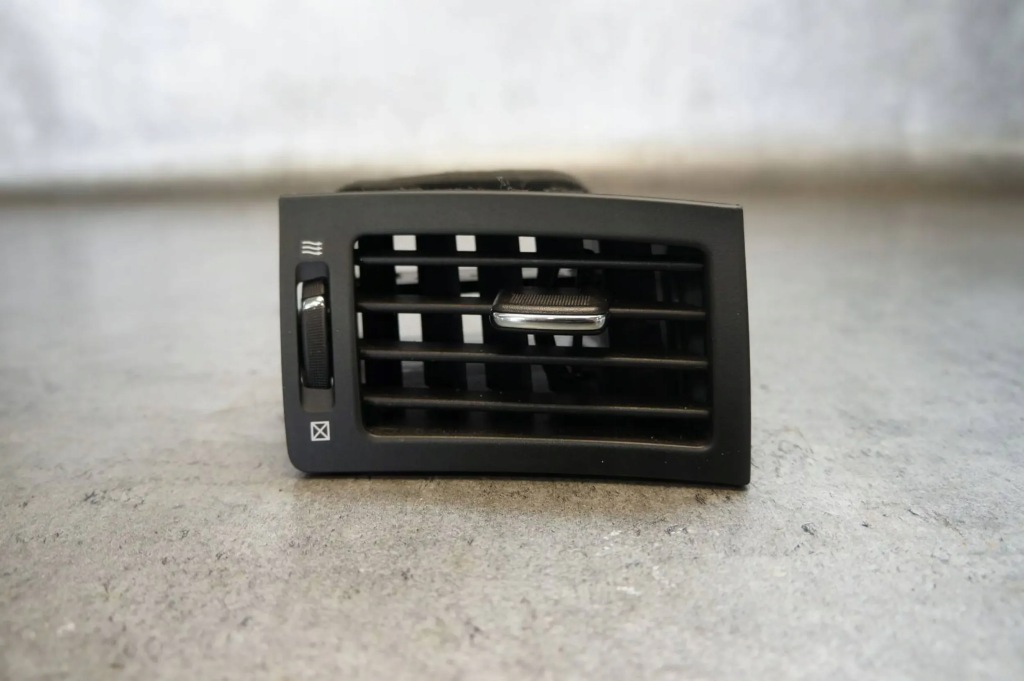 фото №2, Решітка обдув права infiniti q70