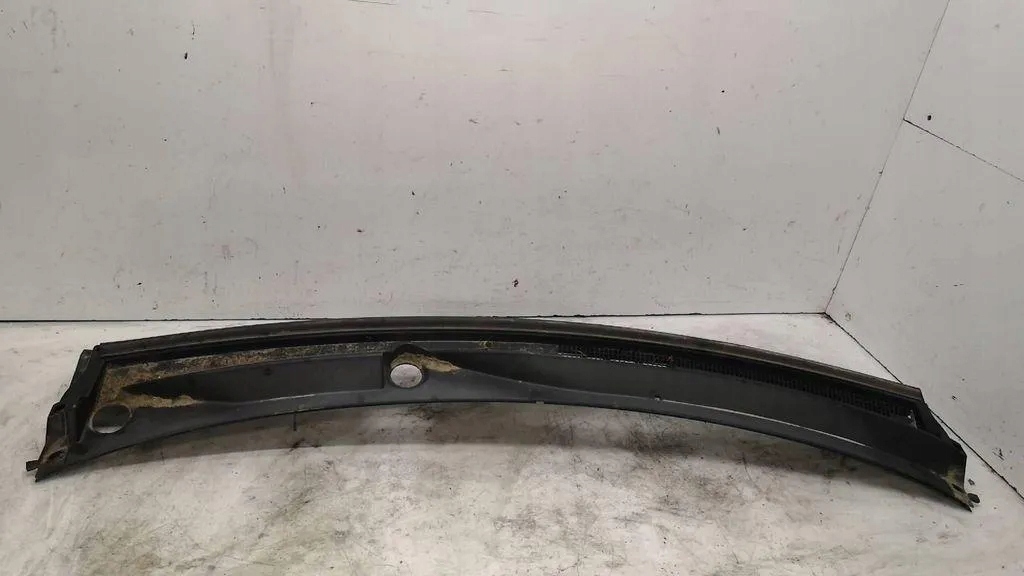 Пластик двірник передніх mitsubishi Ціна