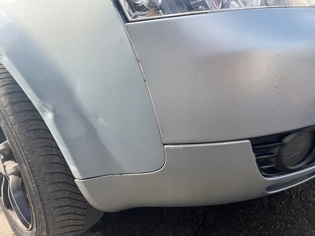 фото №12, Audi a4 b6 бампер передній бампер перед [ly75]