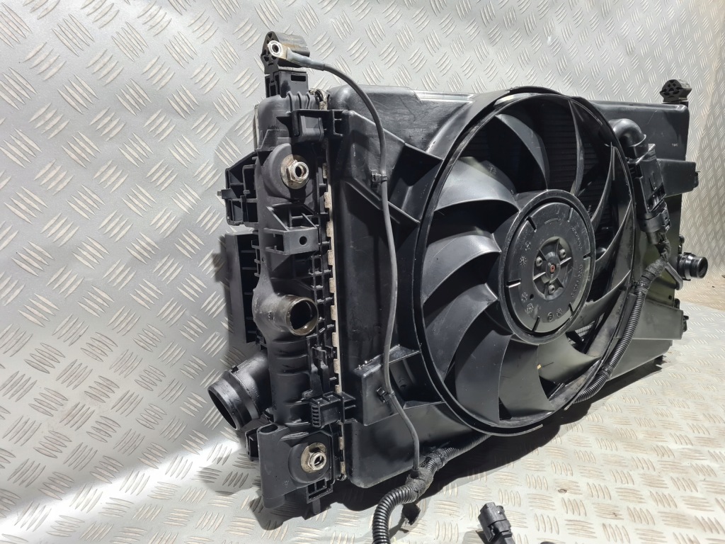 Радіатор вентилятор інтеркулер комплект автоматична коробка передач zafira c 2.0 cdti b20dth в Україні