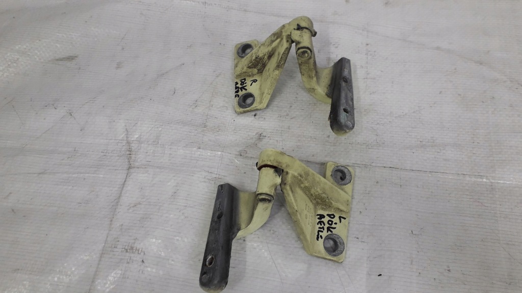 фото №1, Петли дверь правое vw new beetle 1c 1c0831412a