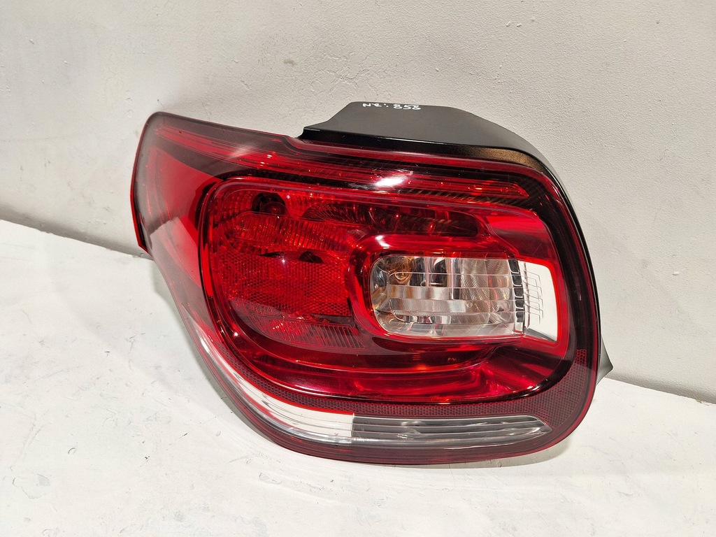 фото №1, Лампа задняя левая 9676973880 citroen ds3 10-