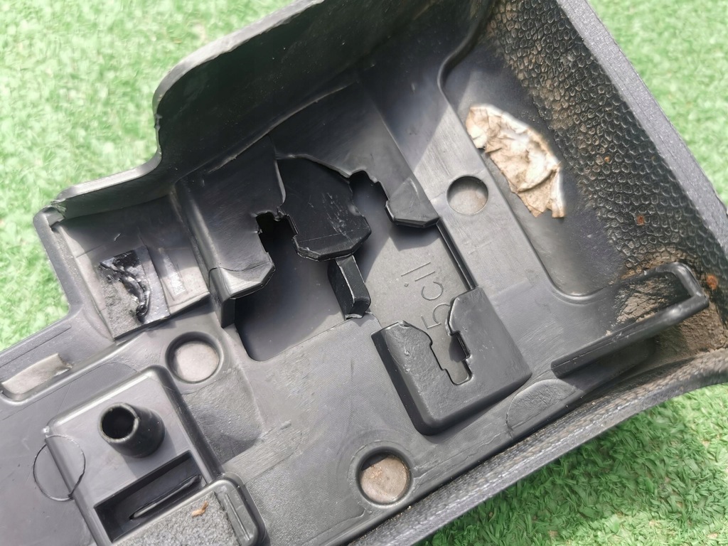 фото №12, Молдинг na крила права перед cupra formentor 5ff