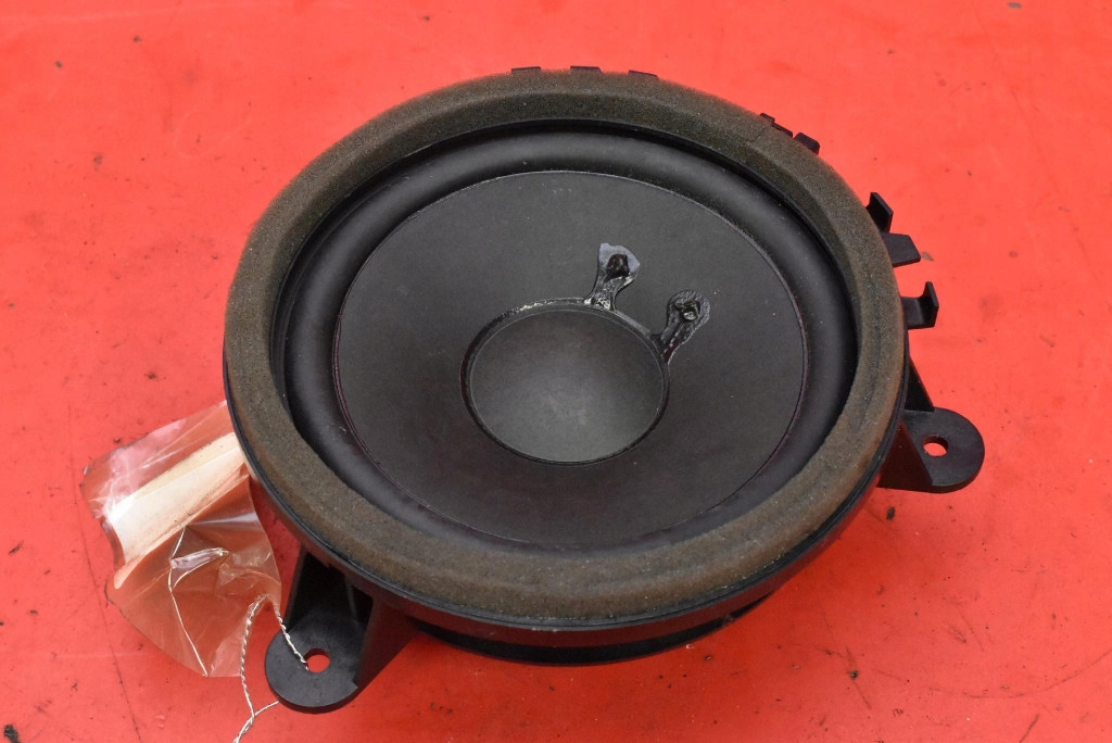 Купить Динамик левый задний 30657445 volvo s60 2 2 10-13