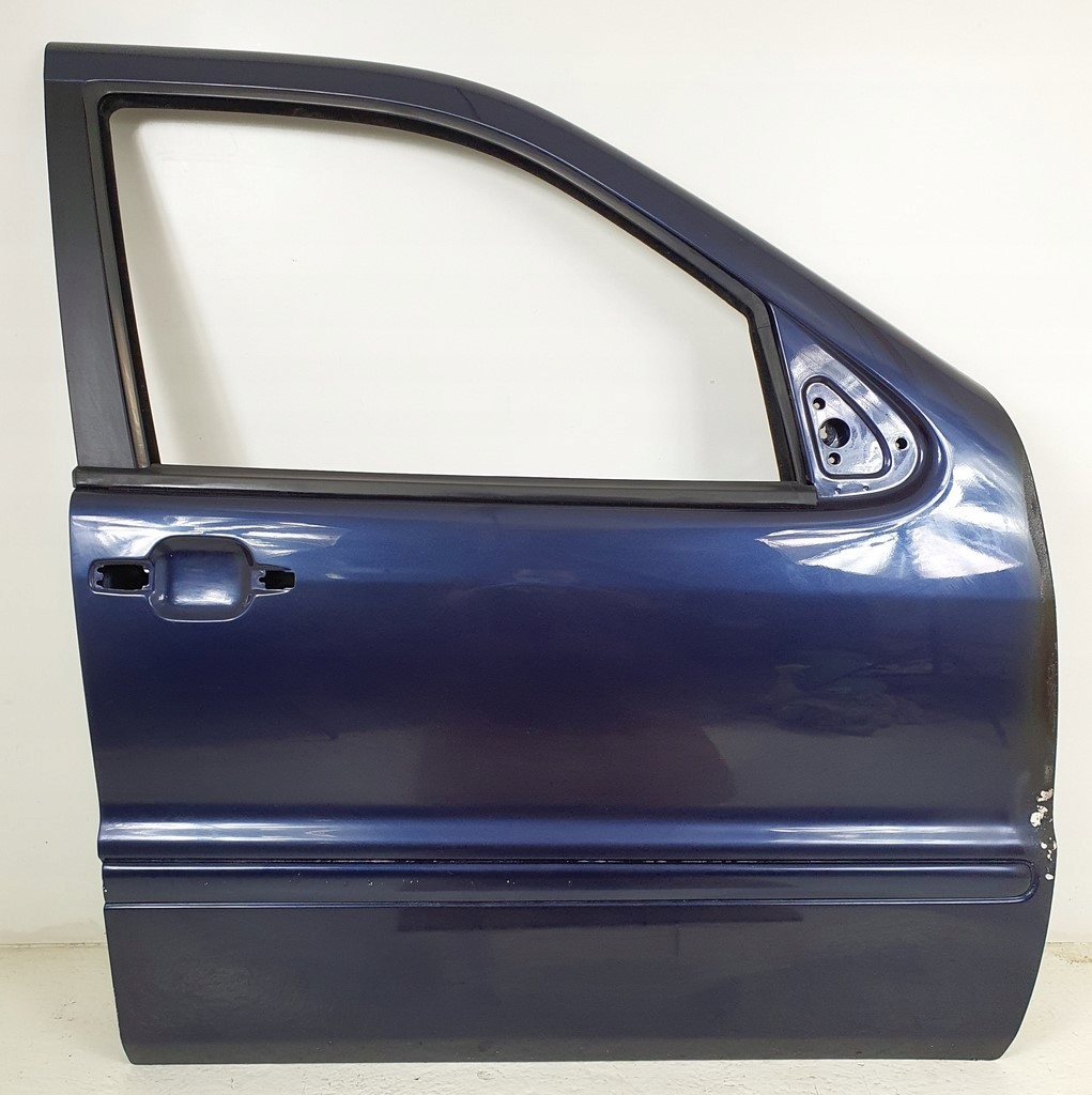 фото №1, Дверь правый перед 366 mercedes ml w163