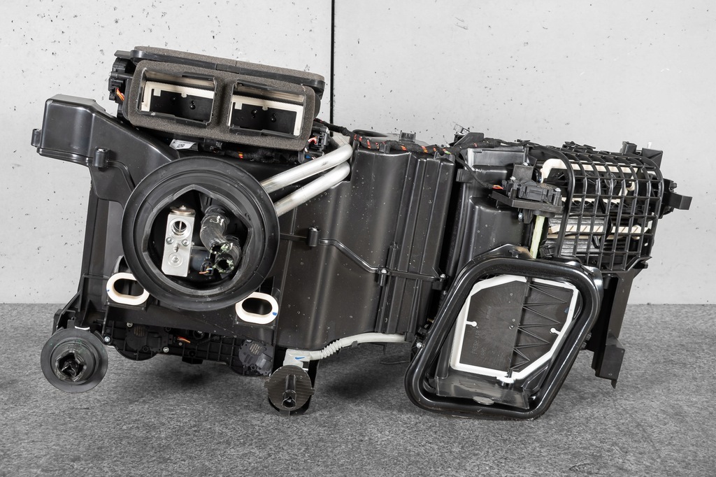 фото №8, Bmw 2 g42 g20 g22 g26 x3 g01 g02 отопитель воздуходувка 9382874 tylko 2356km!