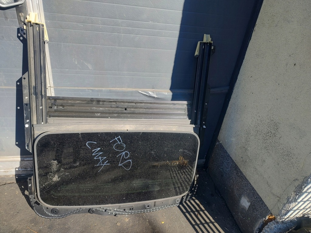 фото №1, Ford c-max люк