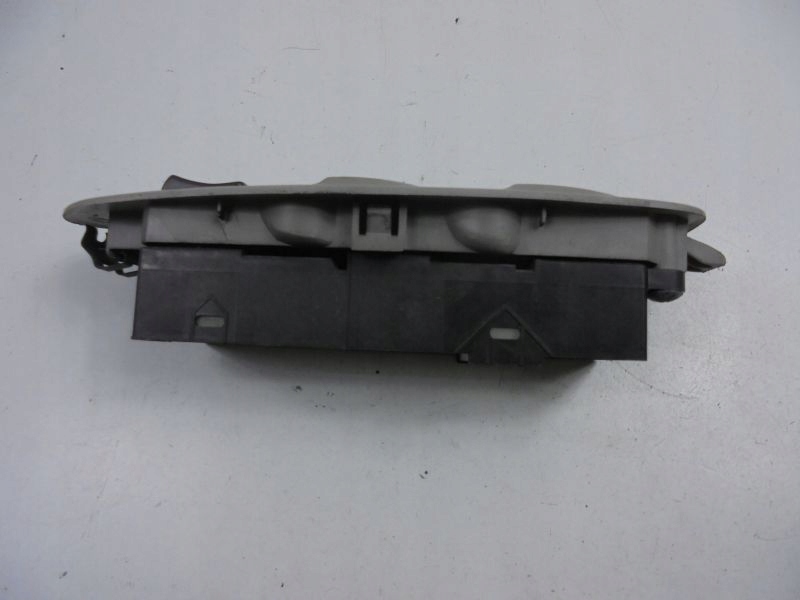 фото №9, Nissan almera tino 00-03 вимикач вікон перед лівий