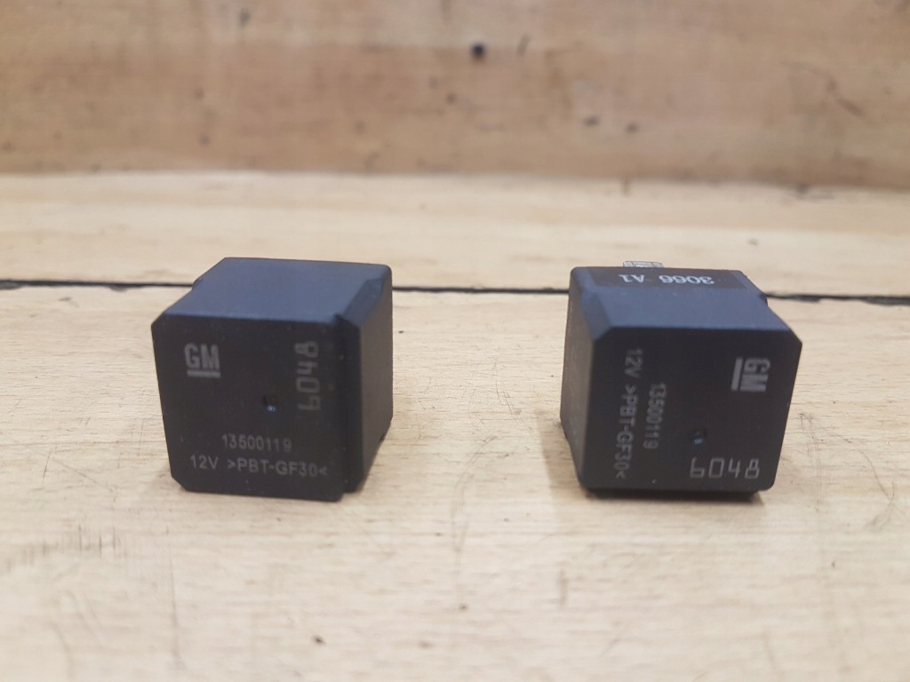 фото №1, Реле 13500119 opel insignia a