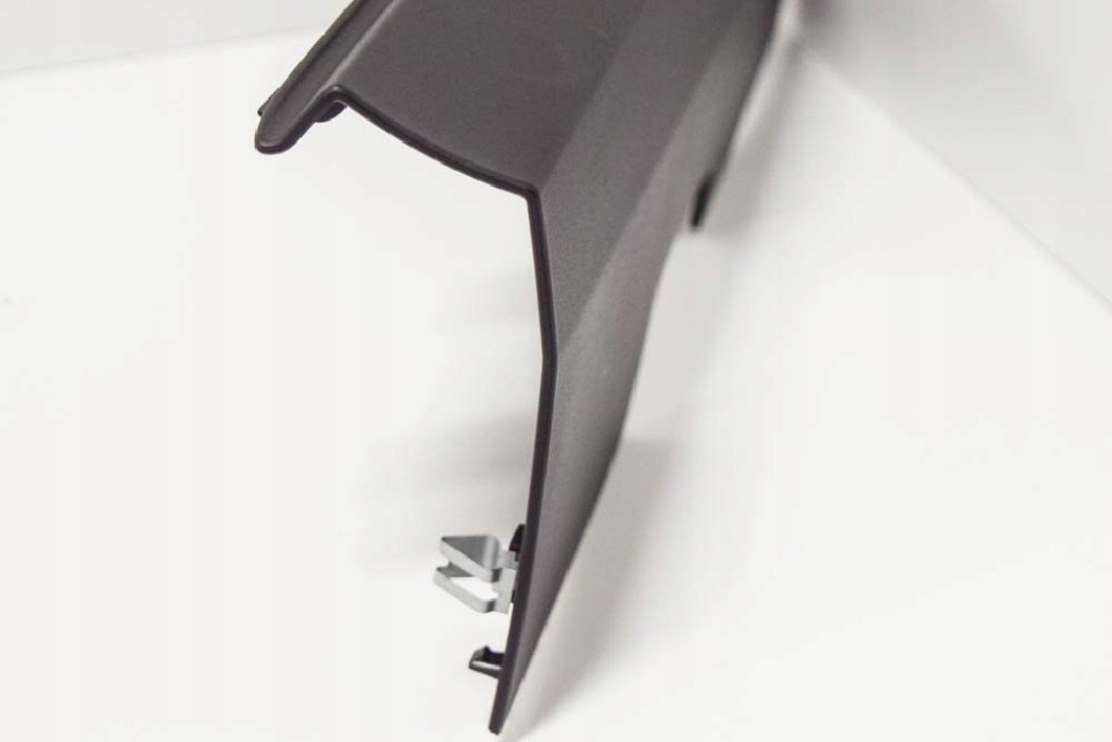 Bmw x3 e83 задній бампер захист фаркоп буксирувальний отвір 51123416243 3416243 Недорого