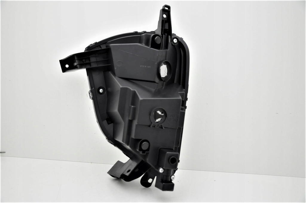 фото №4, Mitsubishi eclipse cross 18- противотуманная фара правый новый