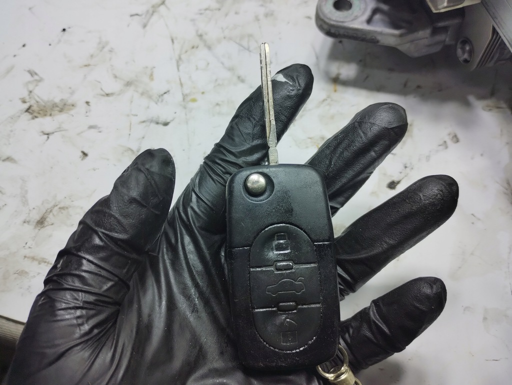 фото №9, Audi a4 b6 колонка кермова 8e0419502b