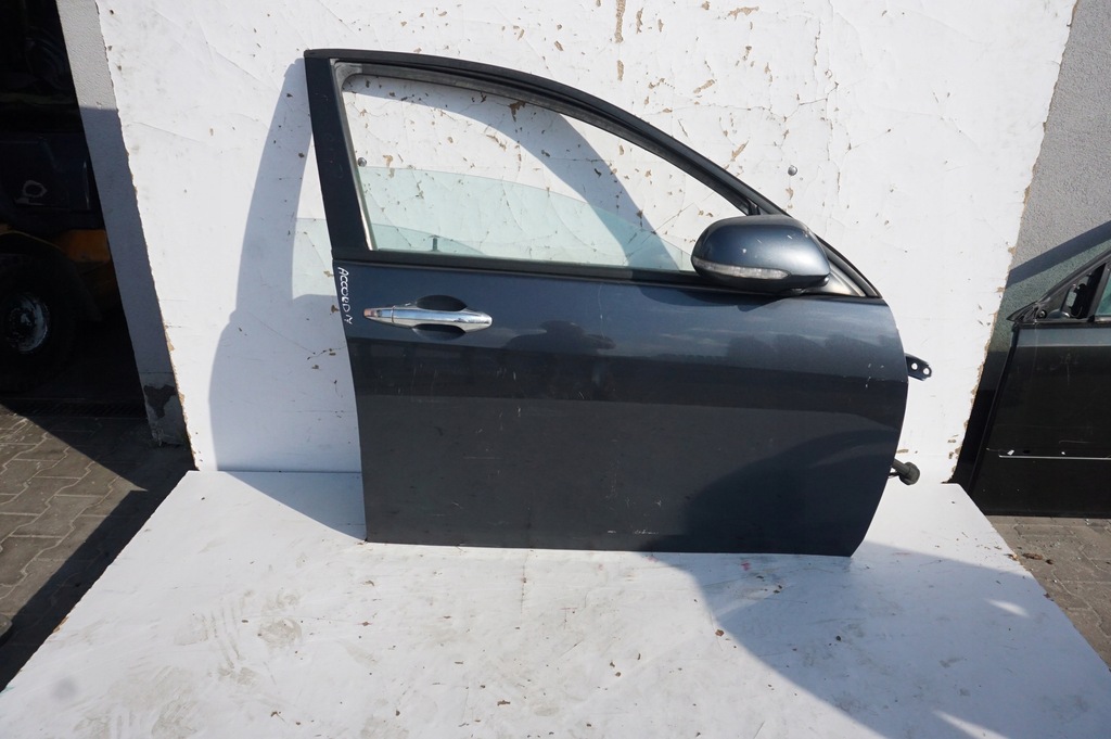 фото №1, Дверь правый перед honda accord 7 vii