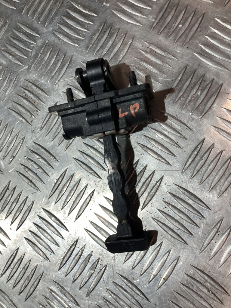 фото №1, Ограничитель дверь левый перед citroen c5 aircross 18-