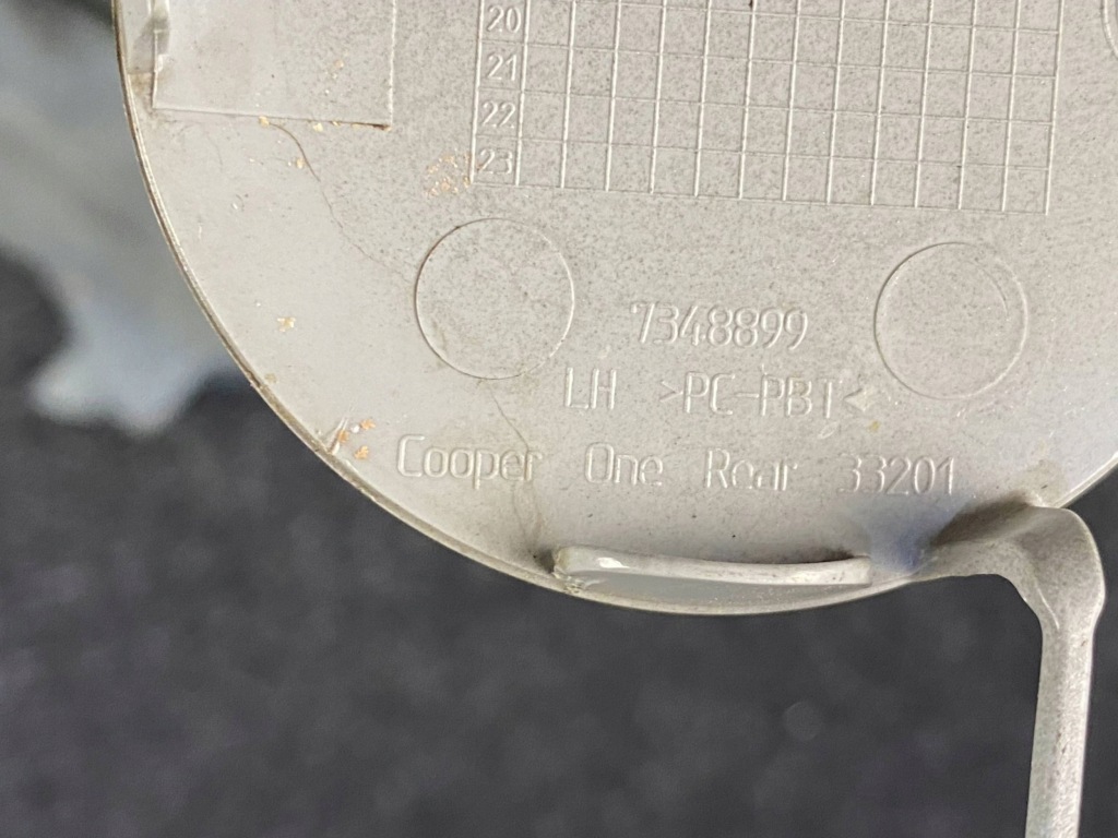 фото №4, Mini clubman f54 заглушка фаркоп левая задняя 7348899