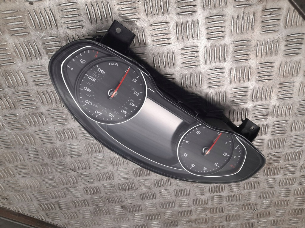 фото №5, Audi a8 s8 d4 4h 2013 перед сторона ліва лічильник / спідометр