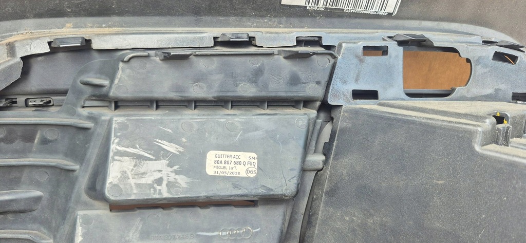 фото №8, Audi sq5 80a бампер перед передній кутик правий бампера 80a807103f