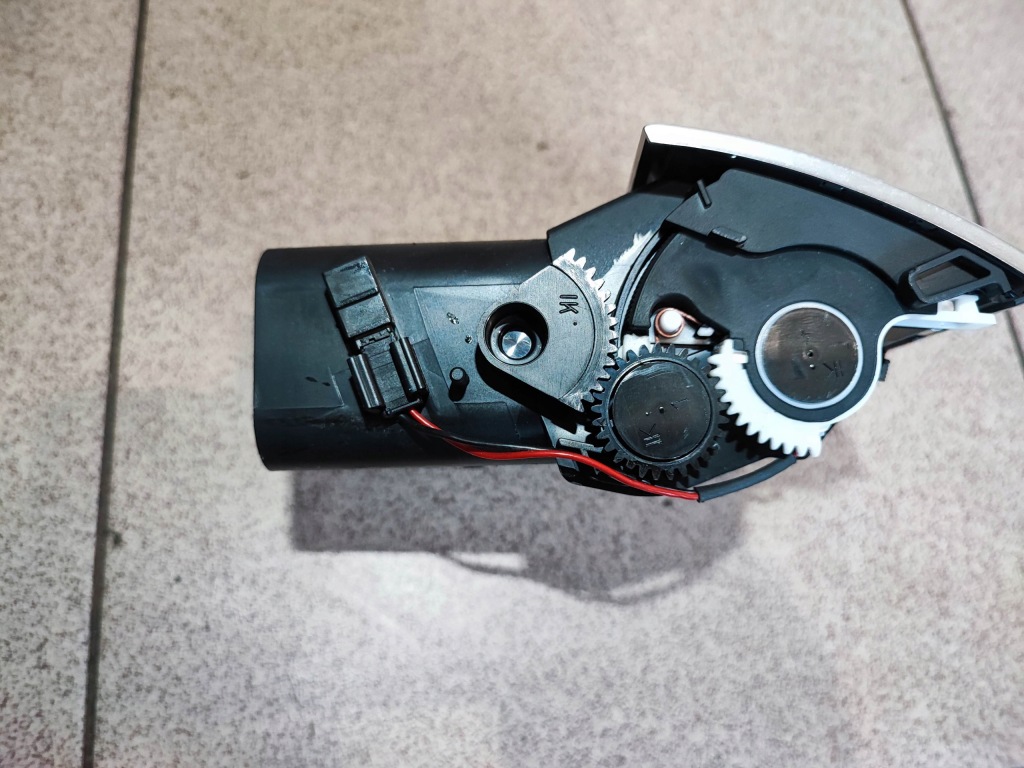 фото №4, Решётка обдув audi a8 d3