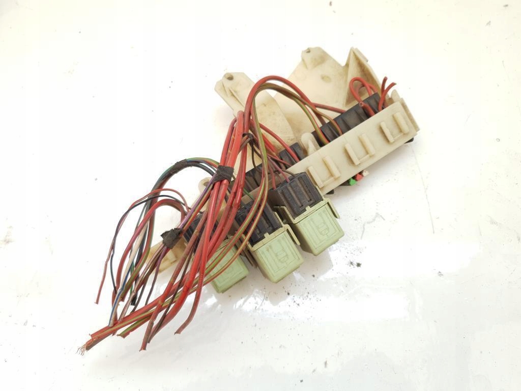 фото №1, Коробка запобіжників bmw 5 e39