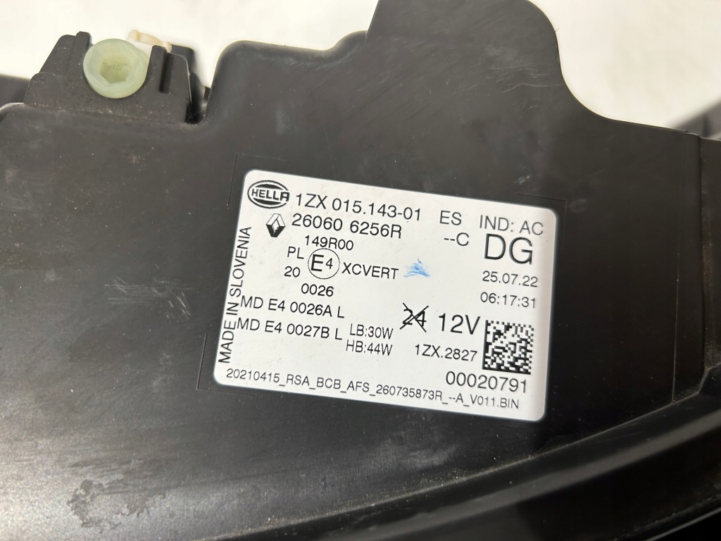 Renault megane v e-tech фара передняя перед левая full led 260606256r Доставка