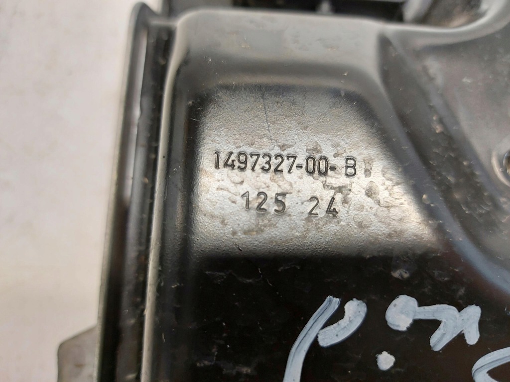 Tesla model y 2024r модуль блок керування комфорту 1497327-00-b в Україні