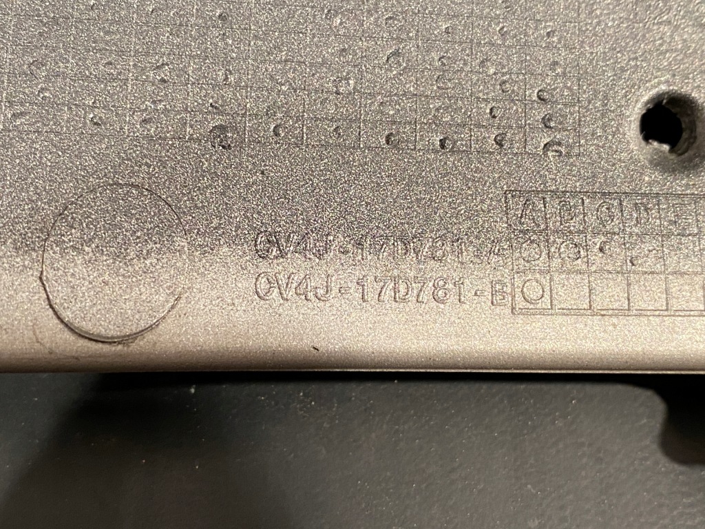 Купити Ford kuga mk2 titanium бампер задня задній