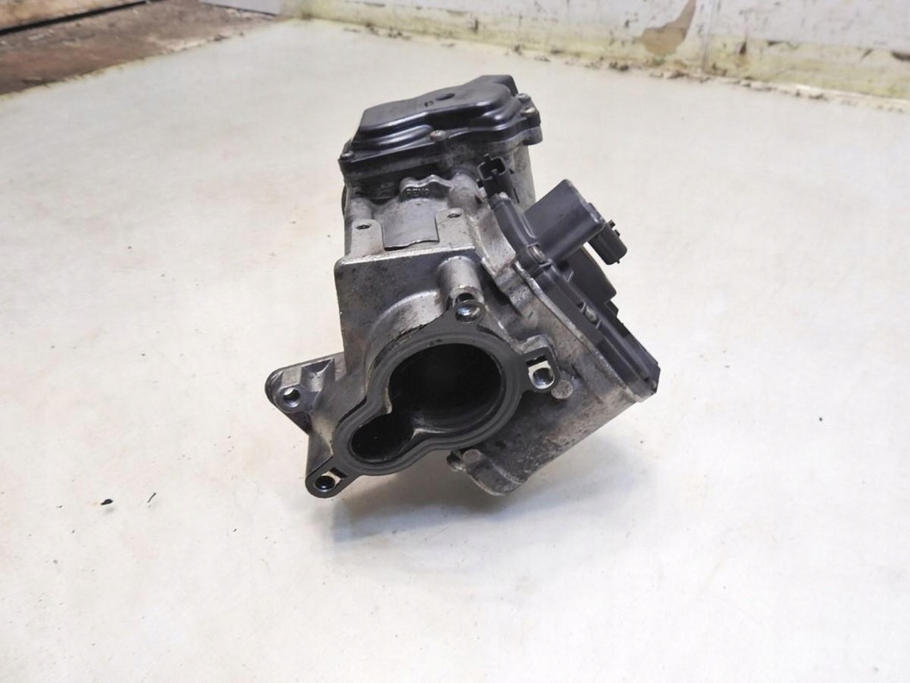 фото №7, Дроссельная заслонка renault latitude 2.0 dci 8200987453 h8200727848