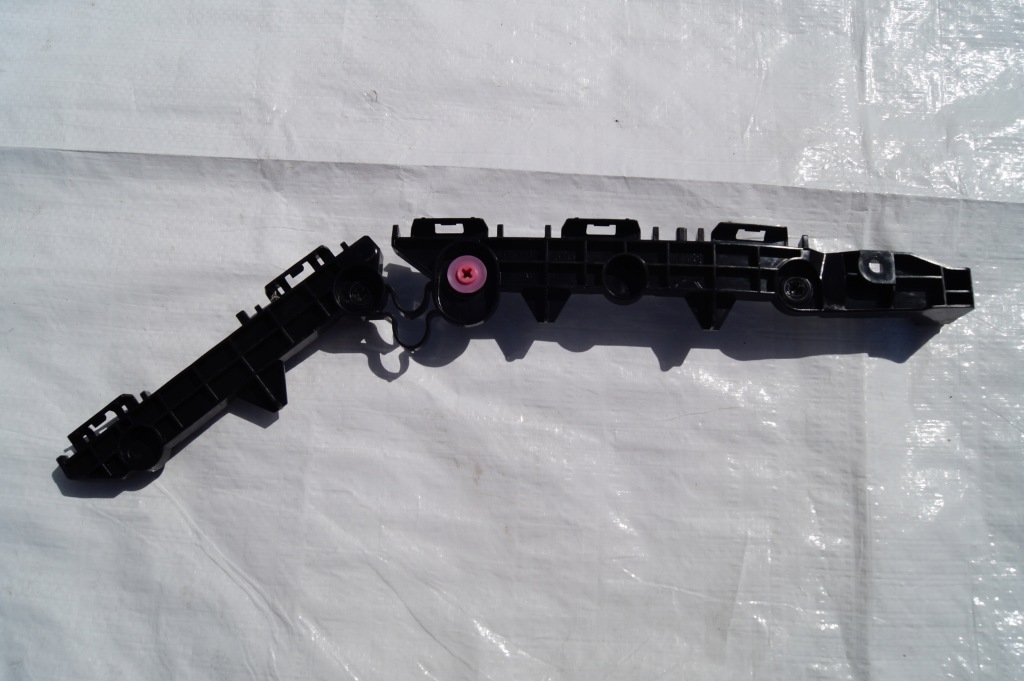 фото №1, Направляющая бампера задняя правый toyota rav4 v 5 19-22