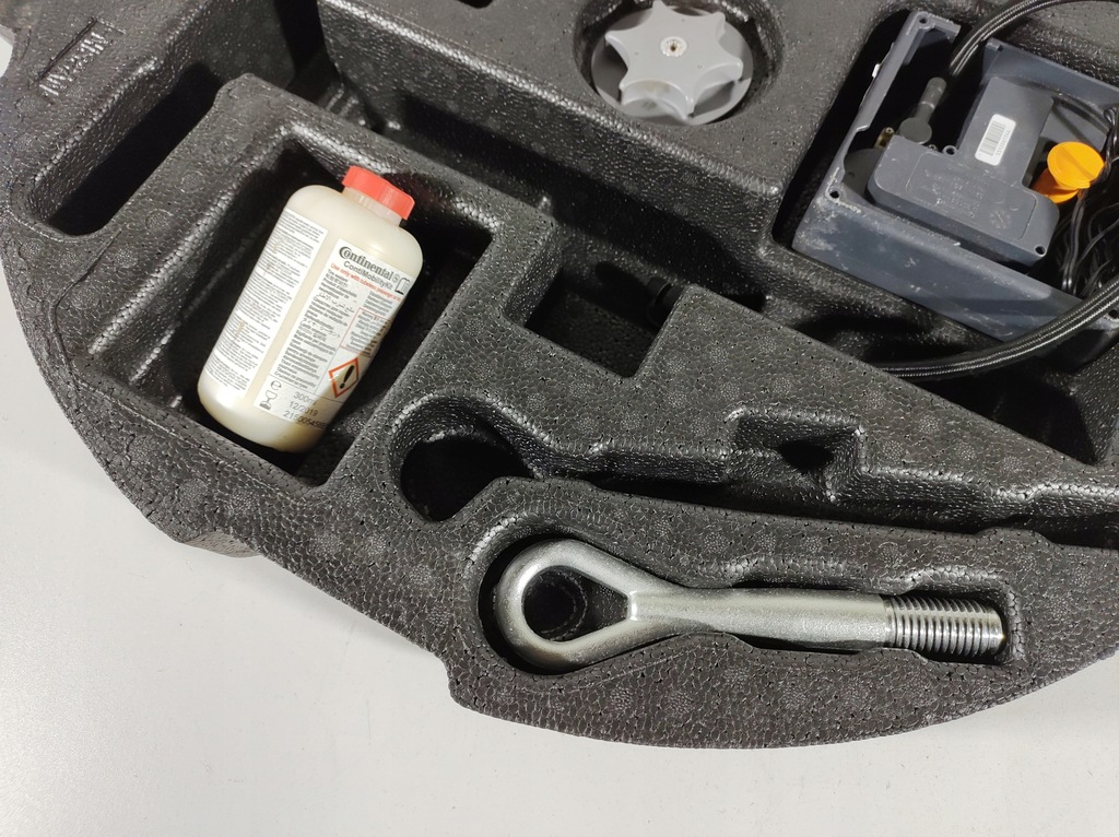 фото №5, Renault kadjar 16r- пінополістирол багажника