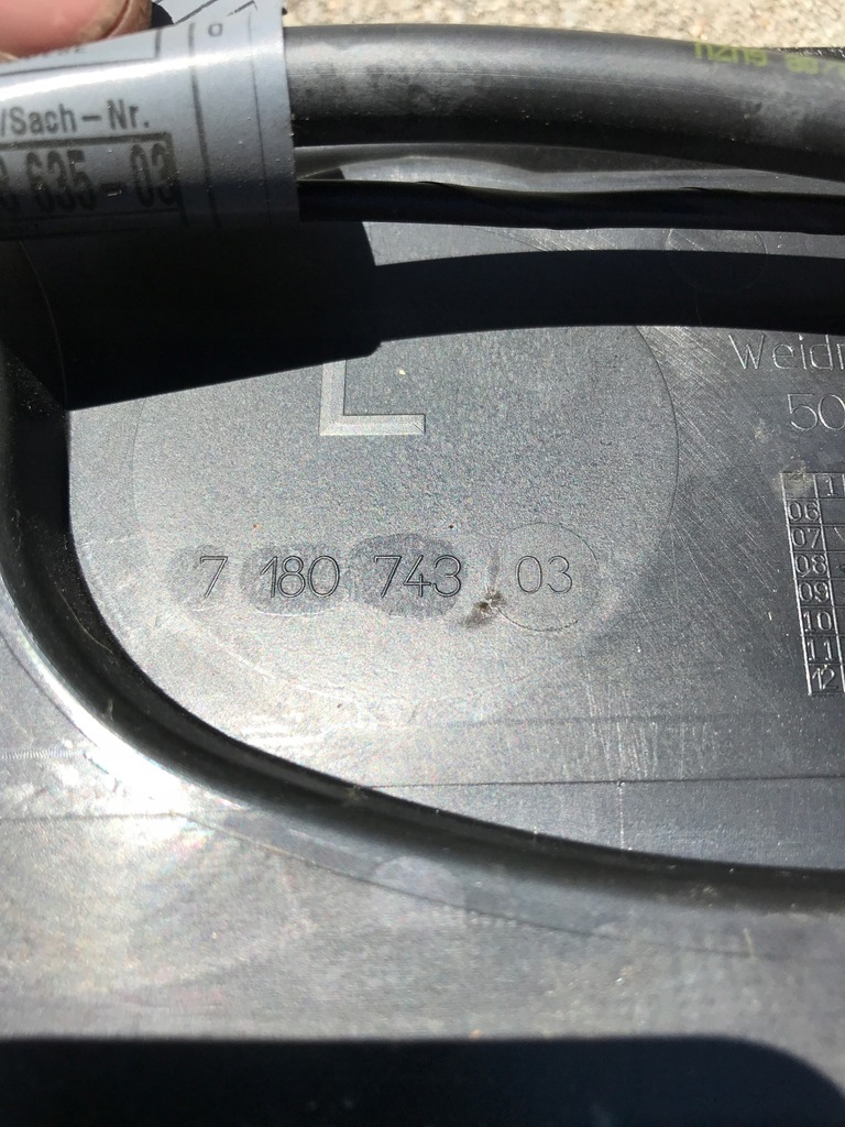 фото №8, Жабо пластиковый bmw e90 e91 7180743