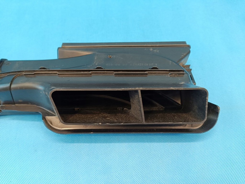 фото №11, Skoda superb 3 lift 2.0 tdi 110kw 2023 r повітропровід повітря 5q0129254e