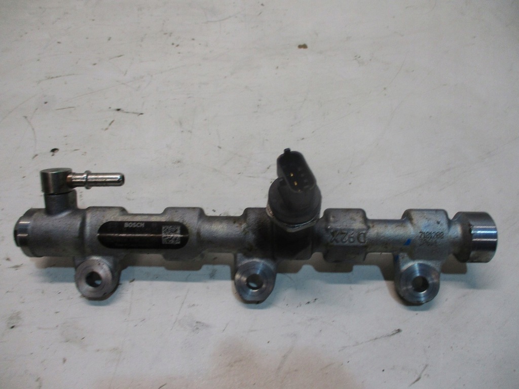 фото №1, Молдинг впрыскная renault koleos 2,0dci 0445214347