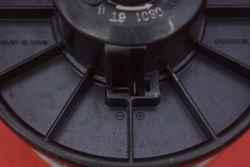 фото №7, Воздуходувка вентилятор обдув eu 194000 mitsubishi galant 8 viii 00-06