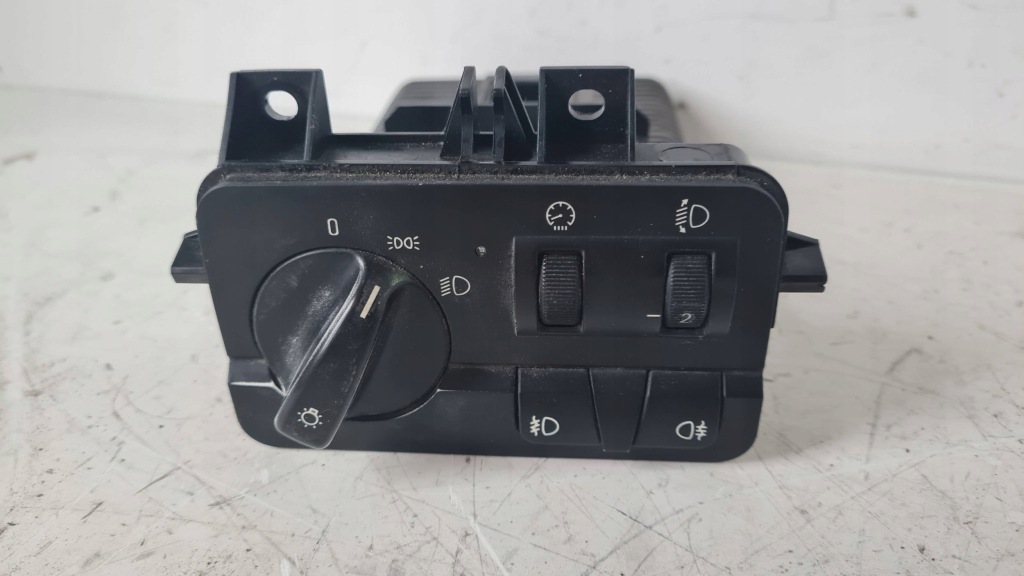 Купити Перемикач світла bmw e46 рестайлінг  6919829 європа