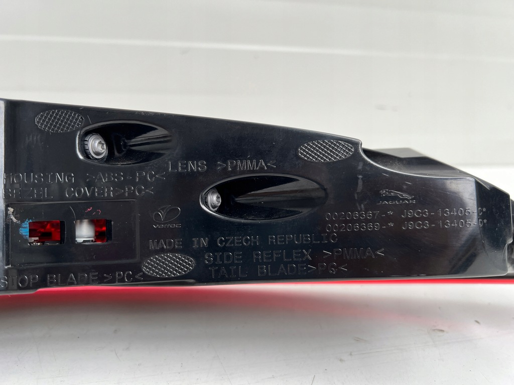 фото №6, Лампа задняя левая jaguar e-pace