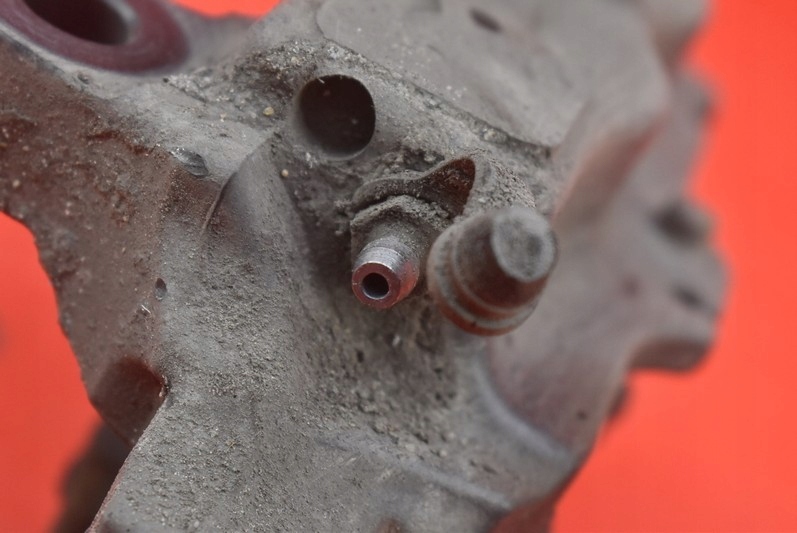 фото №7, Суппорт правый задняя audi q7 4l 3.0 tdi quattro 09r