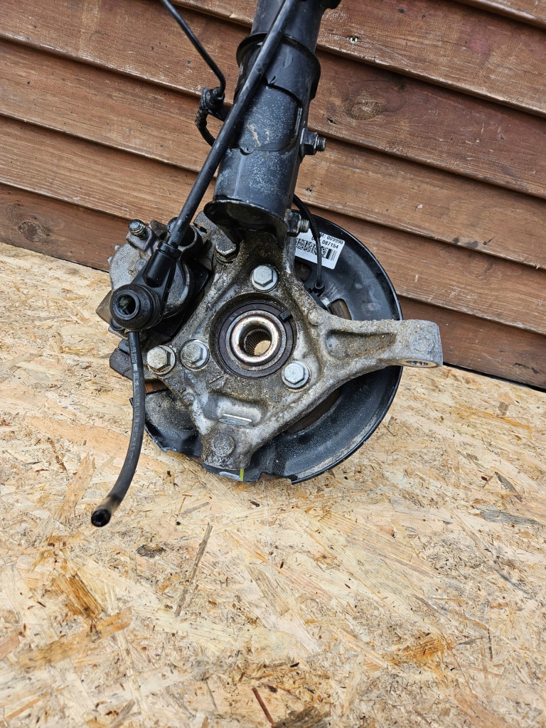 Поворотний кулак mcperson opel astra k 17r. cdti 39039574 правий перед Зі Шроту