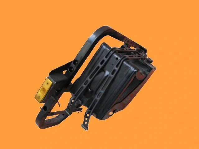 Купити Renault premium dxi кронштейн підкрилок i klina шпонка