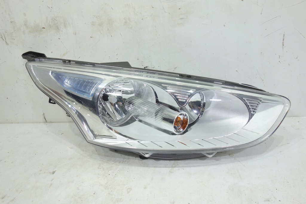 фото №1, Лампа перед правая ford b-max 12- av11-13w029-a
