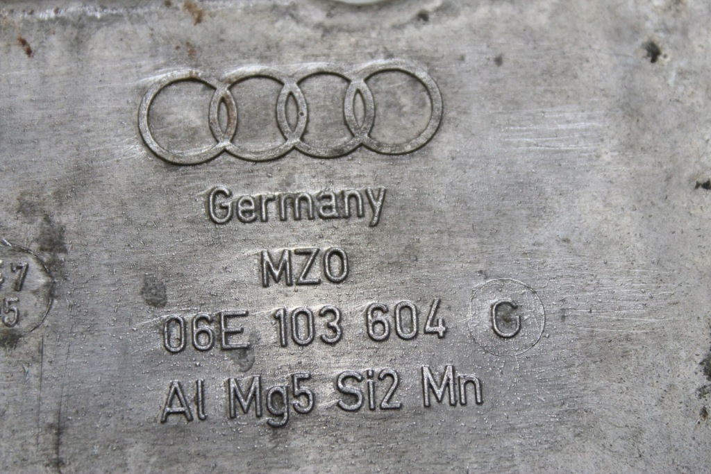 Поддон масляная a6 c6 a4 b7 3.2 fsi 06e103604g с Разборки