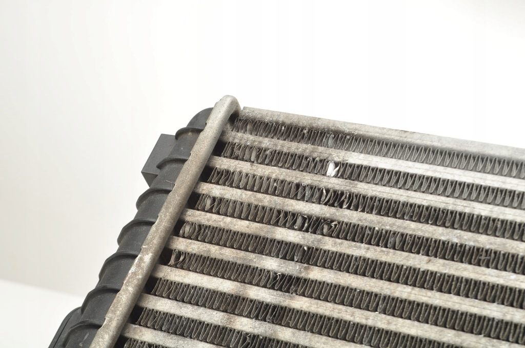 фото №7, Jaguar xj x351 3.0 радіатор повітря інтеркулер aw93-9l440-ab