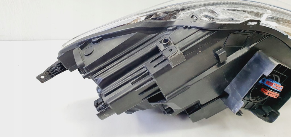 Фара правый  перед ford kuga mk3 full led Недорого